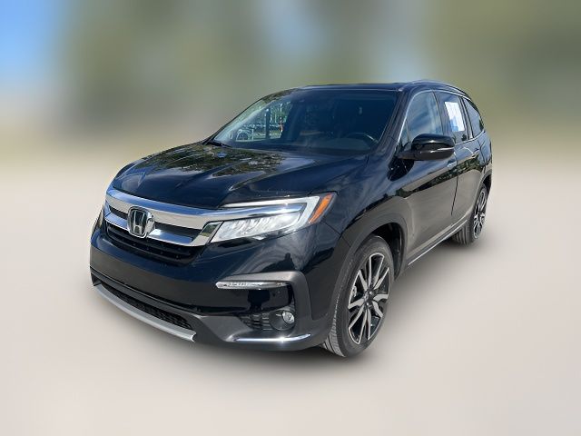 2022 Honda Pilot Touring 7-Passenger