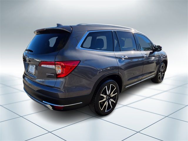 2022 Honda Pilot Touring 7-Passenger