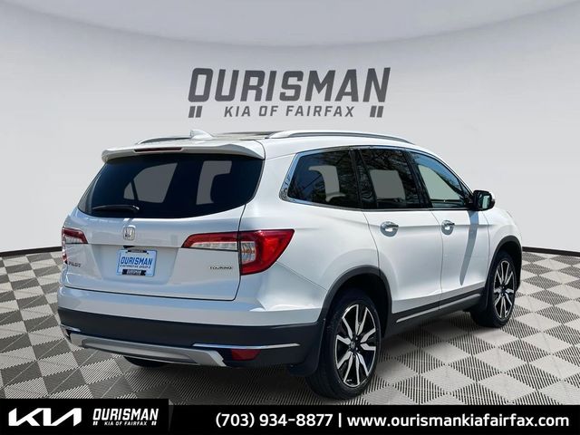 2022 Honda Pilot Touring 7-Passenger