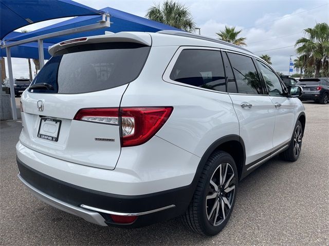 2022 Honda Pilot Touring 7-Passenger