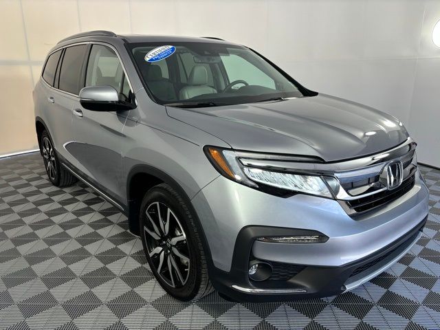 2022 Honda Pilot Touring 7-Passenger