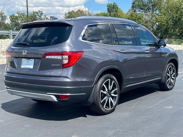 2022 Honda Pilot Touring 7-Passenger