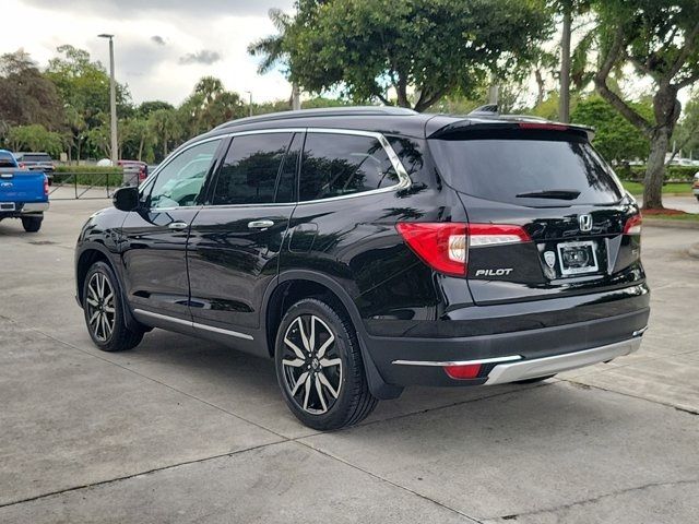 2022 Honda Pilot Touring 7-Passenger