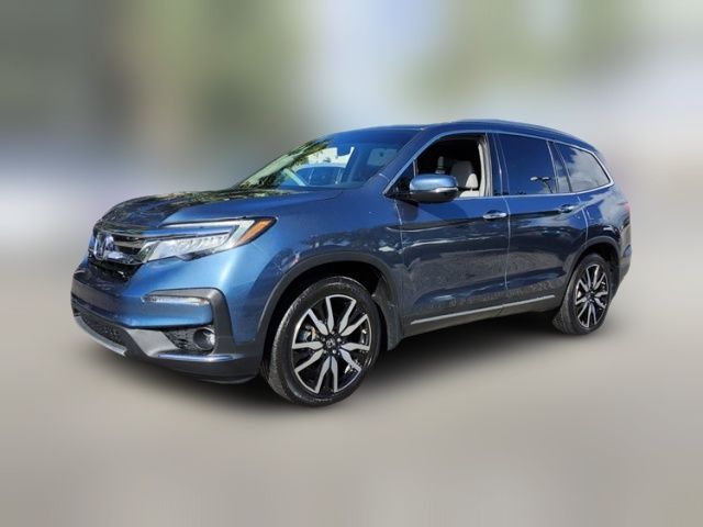 2022 Honda Pilot Touring 7-Passenger