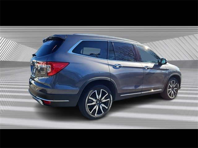 2022 Honda Pilot Touring 7-Passenger