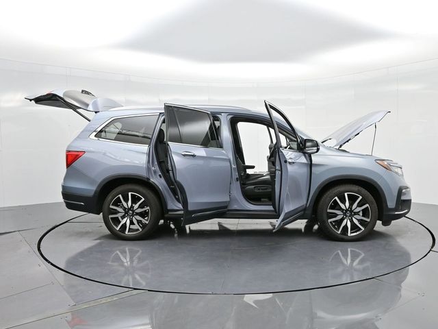 2022 Honda Pilot Touring 7-Passenger