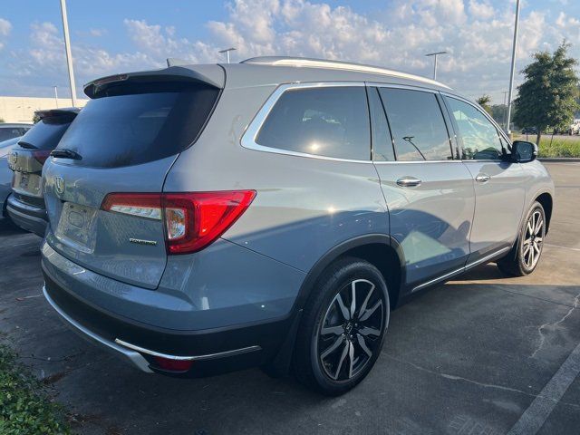 2022 Honda Pilot Touring 7-Passenger