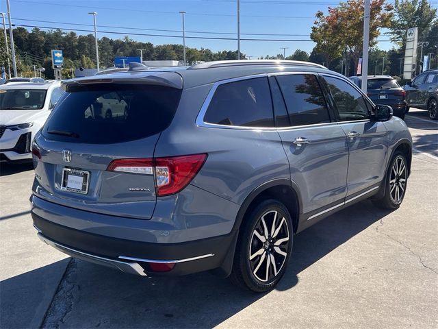 2022 Honda Pilot Touring 7-Passenger