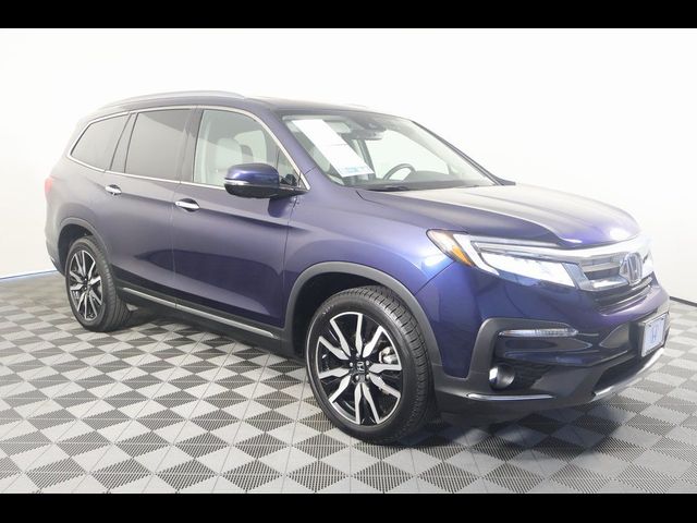 2022 Honda Pilot Touring 7-Passenger