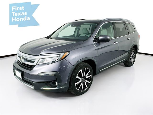 2022 Honda Pilot Touring 8-Passenger