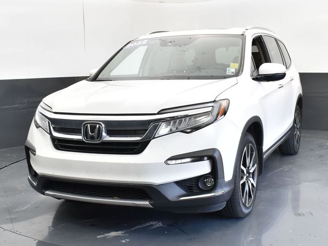 2022 Honda Pilot Touring 8-Passenger