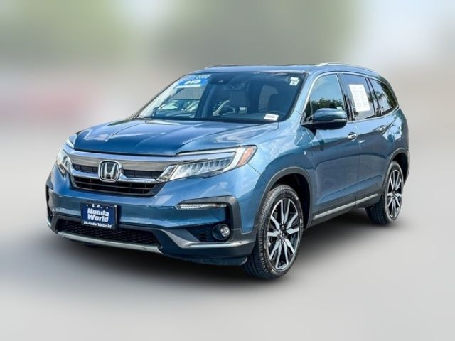 2022 Honda Pilot Touring 8-Passenger