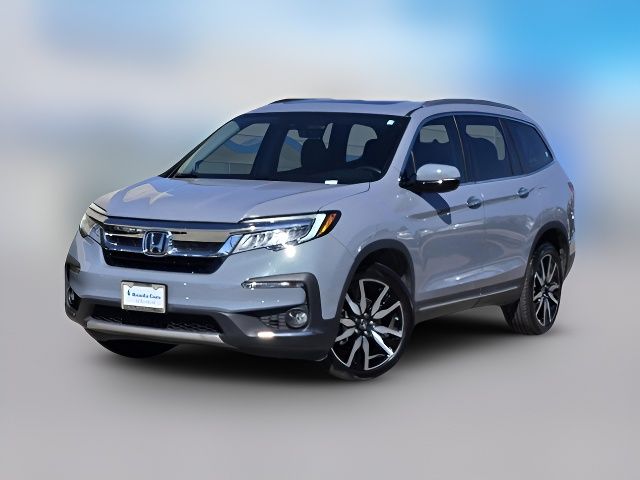 2022 Honda Pilot Touring 8-Passenger