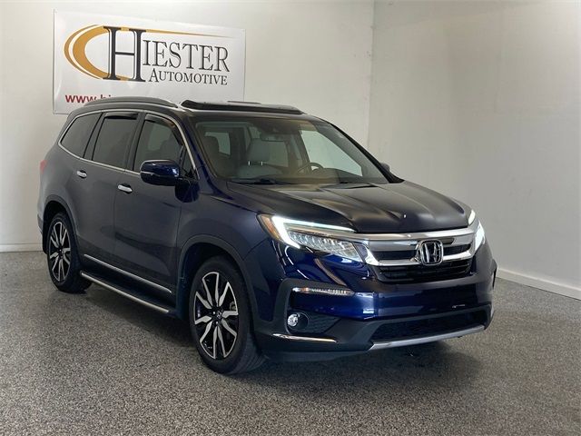 2022 Honda Pilot Touring 8-Passenger