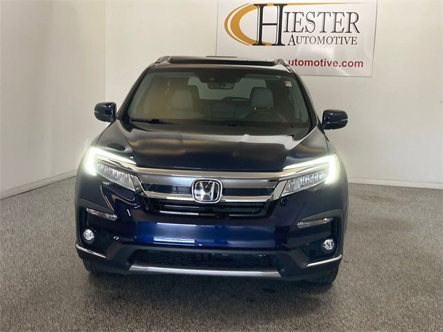 2022 Honda Pilot Touring 8-Passenger