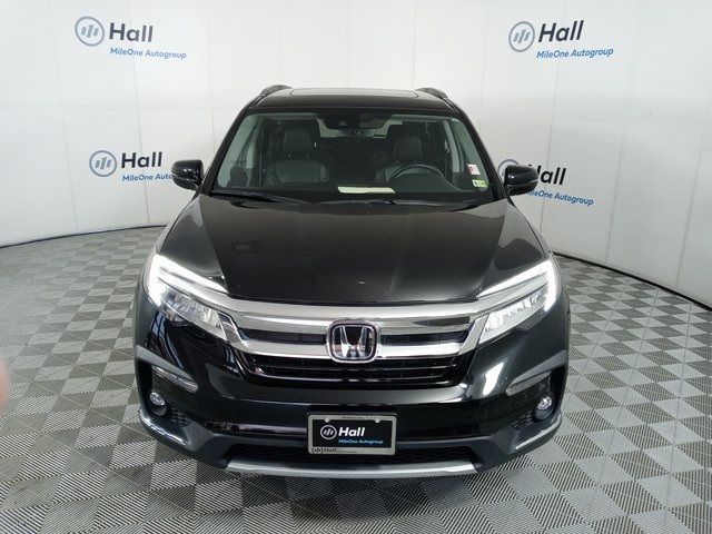 2022 Honda Pilot Touring 8-Passenger