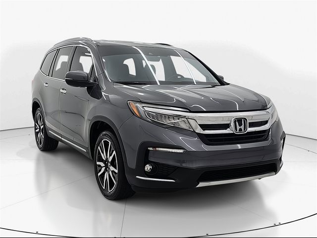 2022 Honda Pilot Touring 8-Passenger