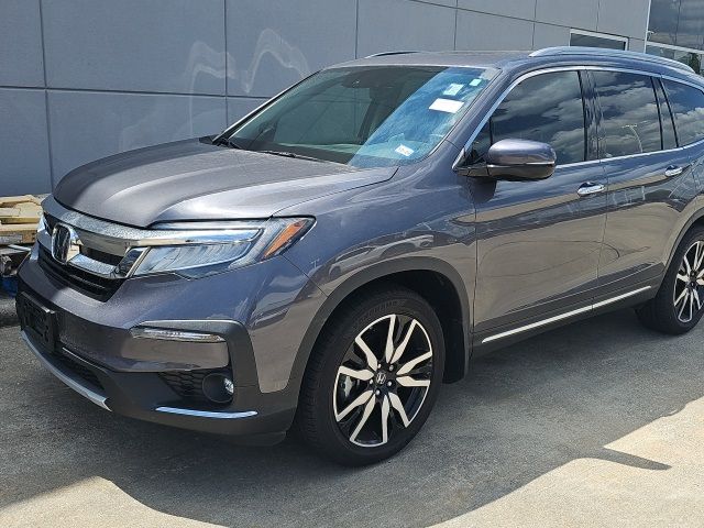 2022 Honda Pilot Touring 8-Passenger