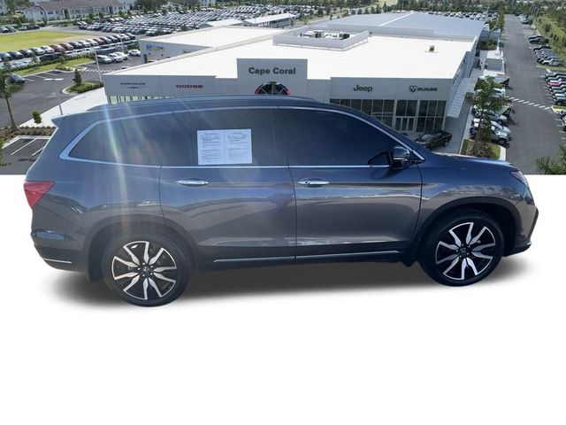 2022 Honda Pilot Touring 8-Passenger