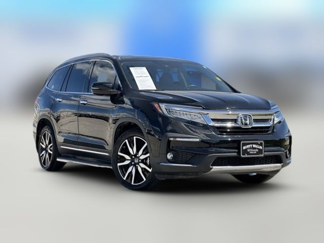 2022 Honda Pilot Touring 8-Passenger