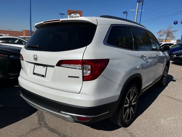 2022 Honda Pilot Touring 8-Passenger