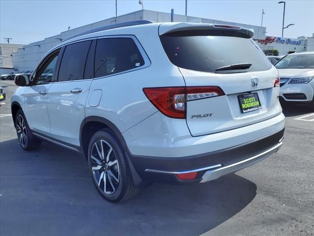 2022 Honda Pilot Touring 8-Passenger