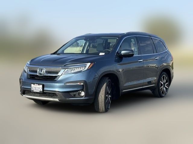 2022 Honda Pilot Touring 8-Passenger