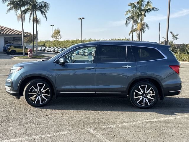 2022 Honda Pilot Touring 8-Passenger