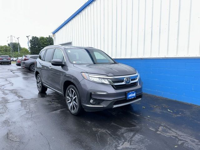 2022 Honda Pilot Touring 7-Passenger