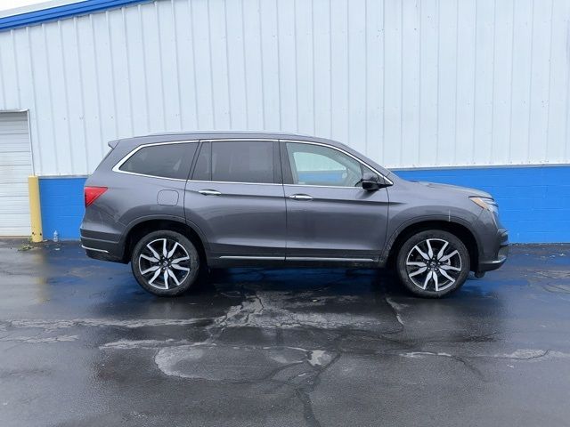 2022 Honda Pilot Touring 7-Passenger