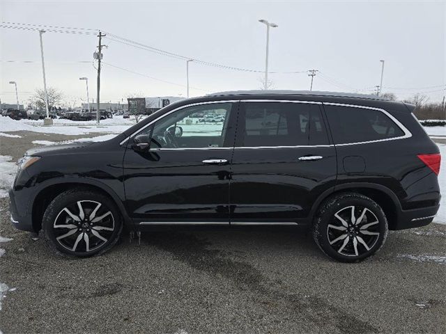 2022 Honda Pilot Touring 7-Passenger