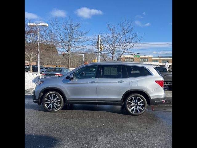 2022 Honda Pilot Touring 7-Passenger