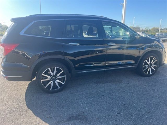 2022 Honda Pilot Touring 7-Passenger