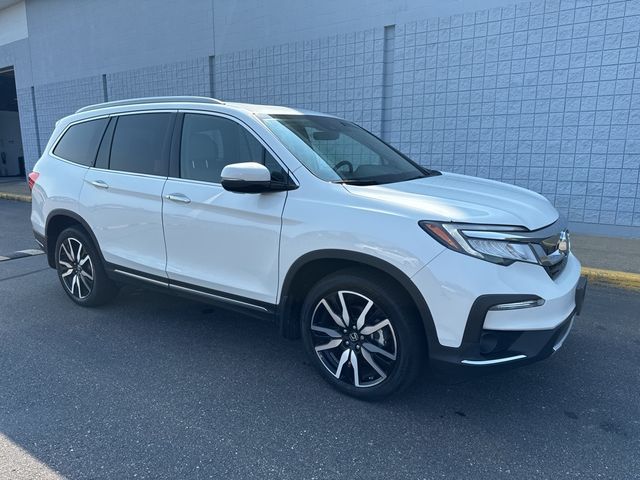 2022 Honda Pilot Touring 7-Passenger