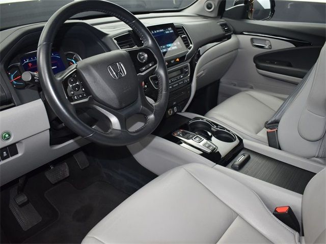 2022 Honda Pilot Touring 7-Passenger