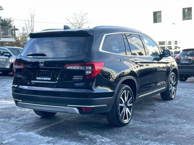 2022 Honda Pilot Touring 7-Passenger