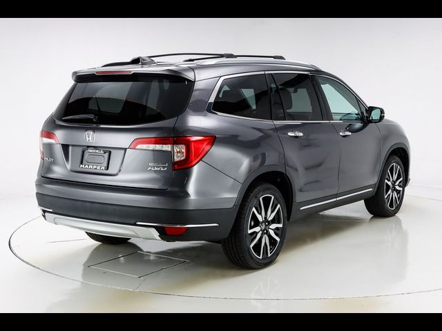 2022 Honda Pilot Touring 7-Passenger