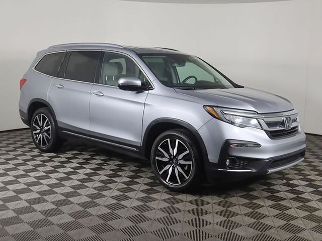 2022 Honda Pilot Touring 7-Passenger