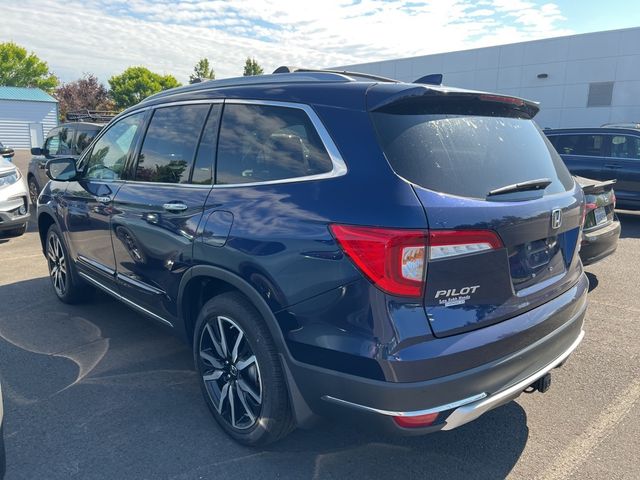 2022 Honda Pilot Touring 7-Passenger