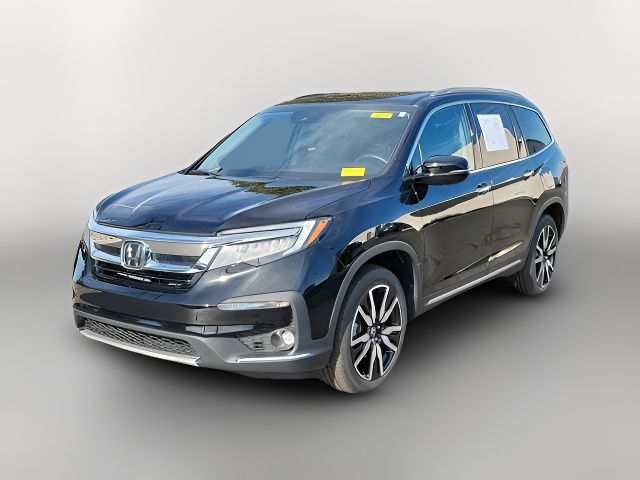 2022 Honda Pilot Touring 7-Passenger