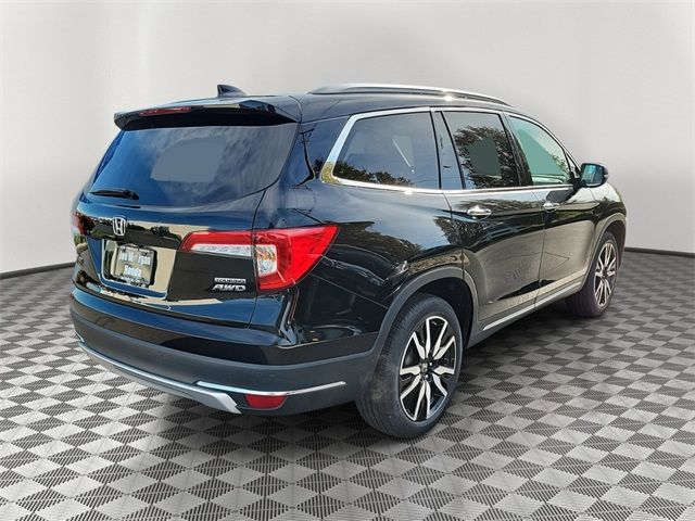 2022 Honda Pilot Touring 7-Passenger