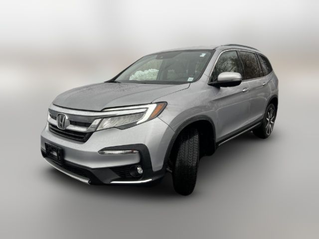 2022 Honda Pilot Touring 7-Passenger