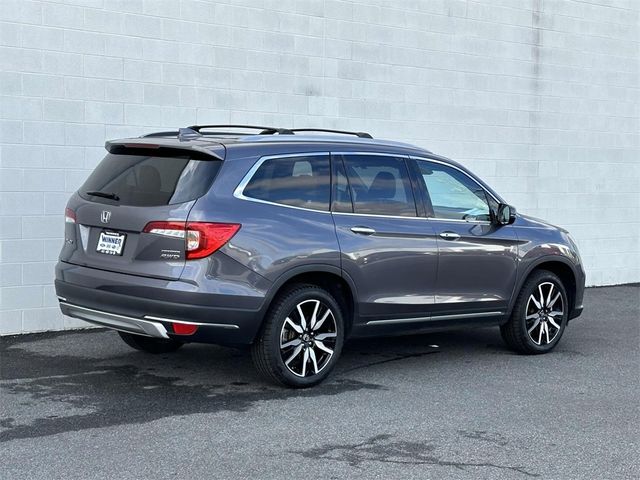 2022 Honda Pilot Touring 7-Passenger