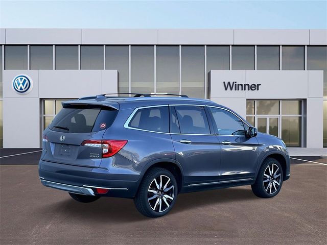 2022 Honda Pilot Touring 7-Passenger