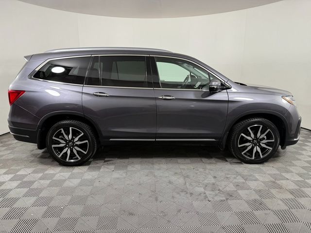 2022 Honda Pilot Touring 7-Passenger