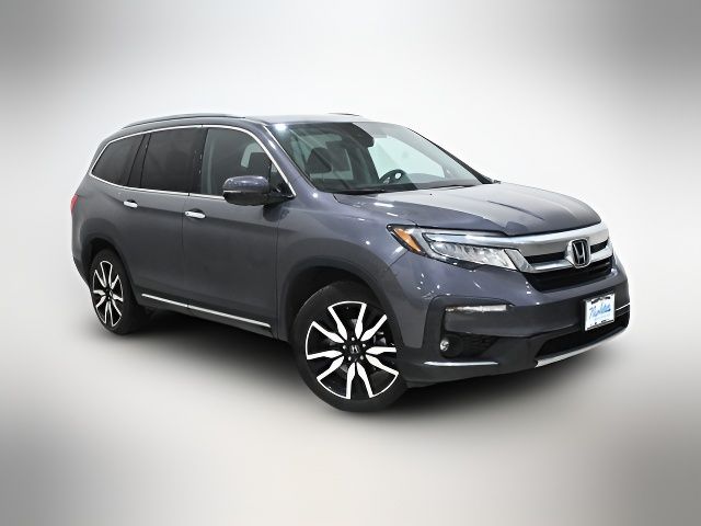 2022 Honda Pilot Touring 7-Passenger