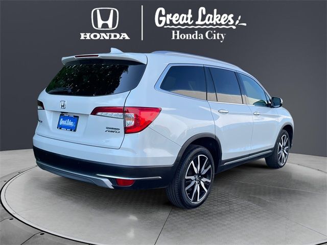 2022 Honda Pilot Touring 7-Passenger