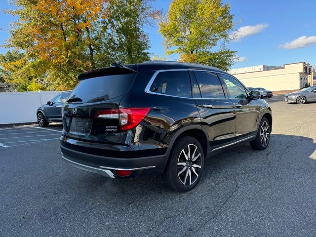 2022 Honda Pilot Touring 7-Passenger