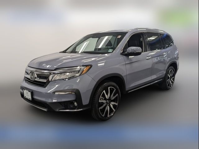 2022 Honda Pilot Touring 7-Passenger
