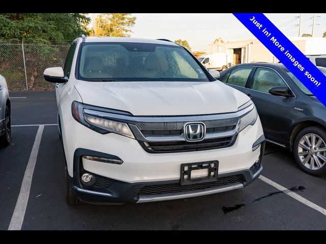 2022 Honda Pilot Touring 7-Passenger